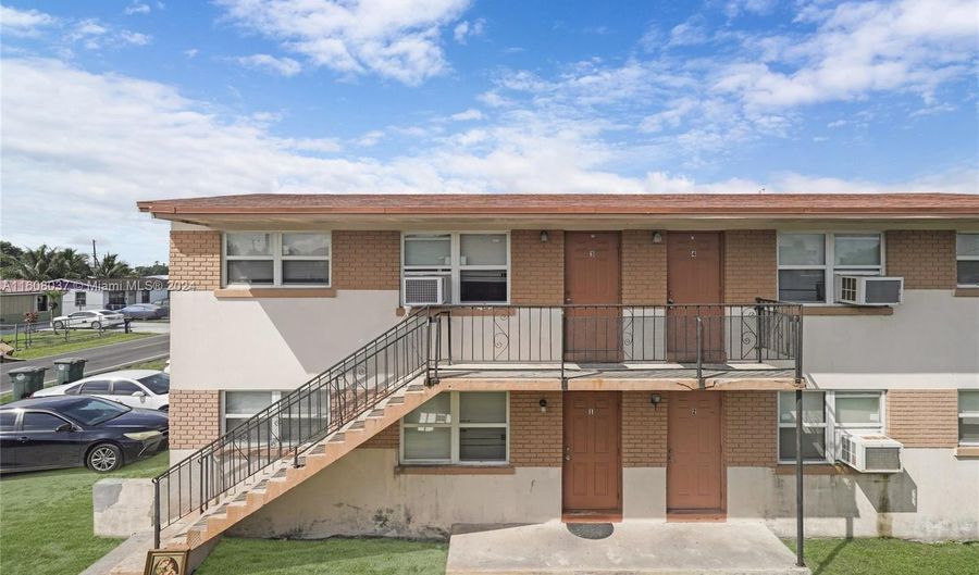 628 SW 4th St 1, Belle Glade, FL 33430 - 4 Beds, 0 Bath