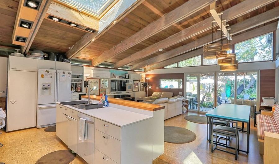 23 JERSEY St, Dewey Beach, DE 19971 - 4 Beds, 5 Bath