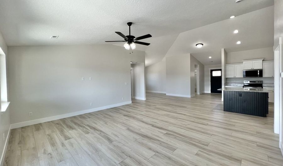 1723 Opal Dr, Elko, NV 89801 - 3 Beds, 2 Bath