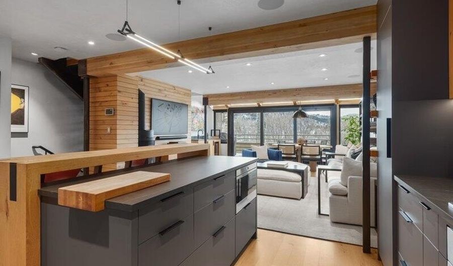 100 N 8th St #15, Aspen, CO 81611 - 3 Beds, 3 Bath