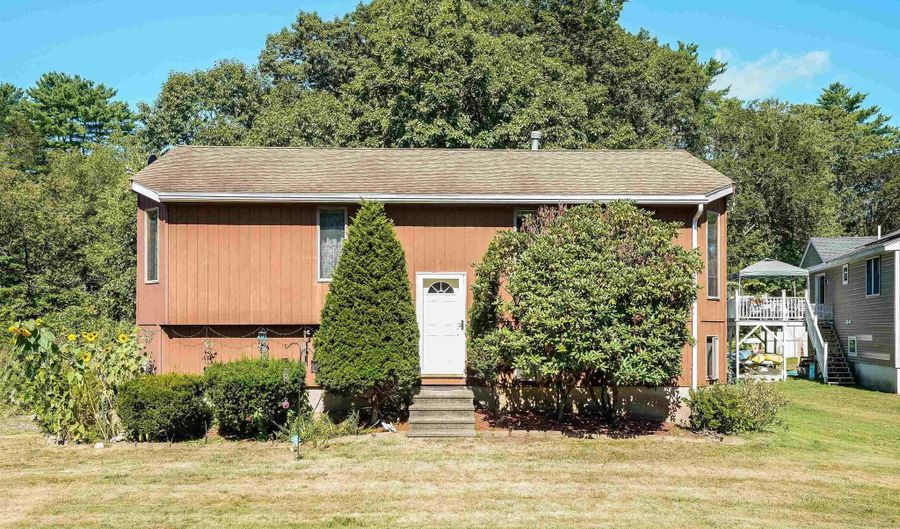 5 River St, Newmarket, NH 03857 - 3 Beds, 1 Bath