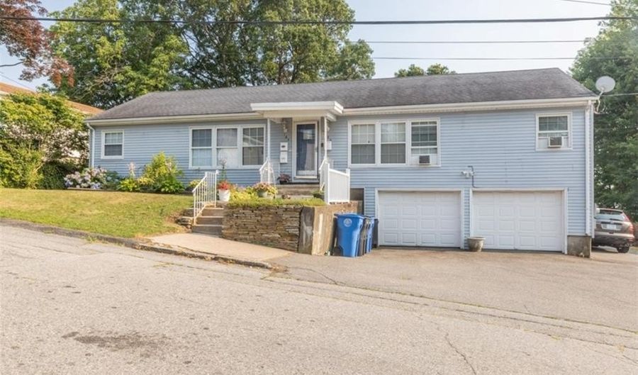 184 Gladstone St, Cranston, RI 02920 - 4 Beds, 2 Bath
