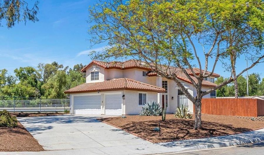 2257 Brookwood Ct, Escondido, CA 92026 - 4 Beds, 3 Bath