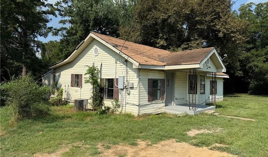 422 London St, Alma, AR 72921 - 3 Beds, 2 Bath