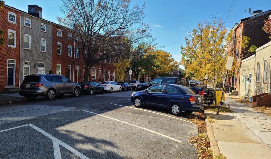 250 S WASHINGTON St, Baltimore, MD 21231 - 4 Beds, 4 Bath