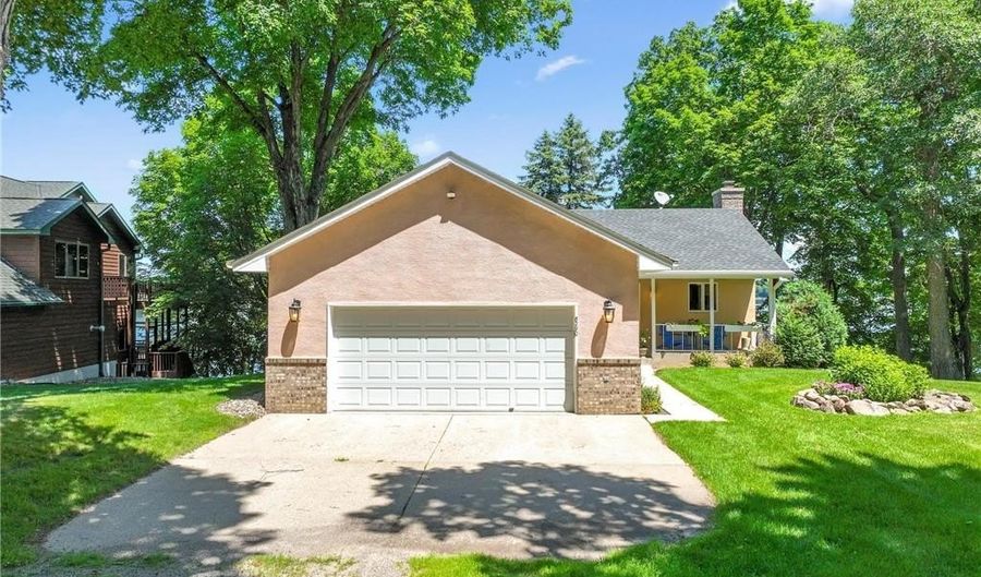 8290 Irvine Ave NW, Annandale, MN 55302 - 3 Beds, 3 Bath