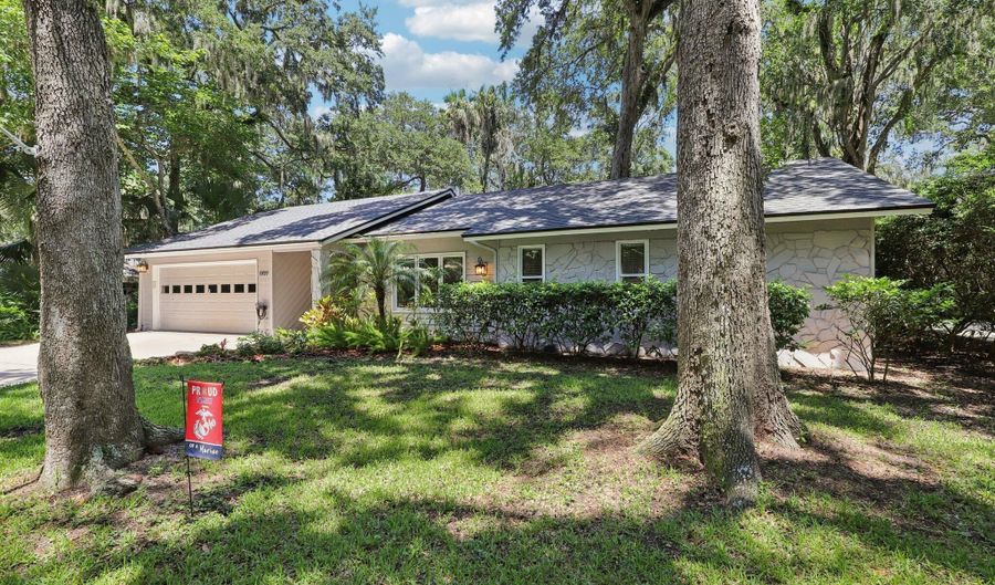 1909 SELVA MARINA Dr, Atlantic Beach, FL 32233 - 4 Beds, 2 Bath