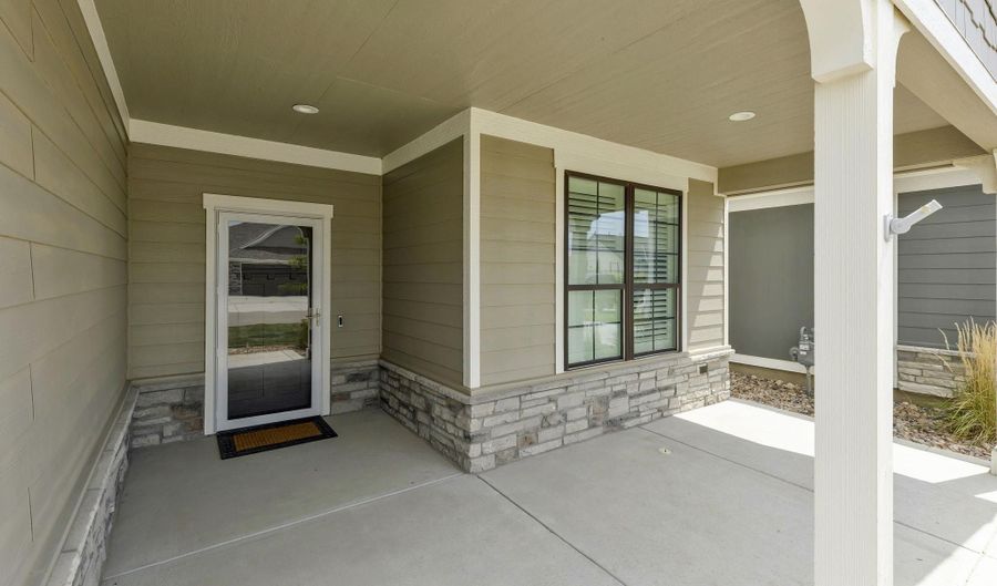 136 S Legacy Way, Andover, KS 67002 - 2 Beds, 2 Bath