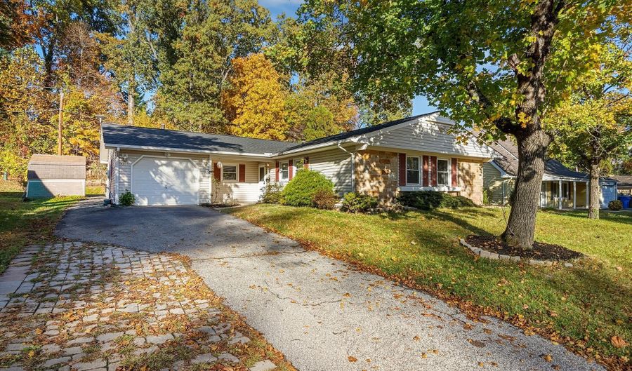 4005 WOODHAVEN Ln, Bowie, MD 20715 - 4 Beds, 2 Bath