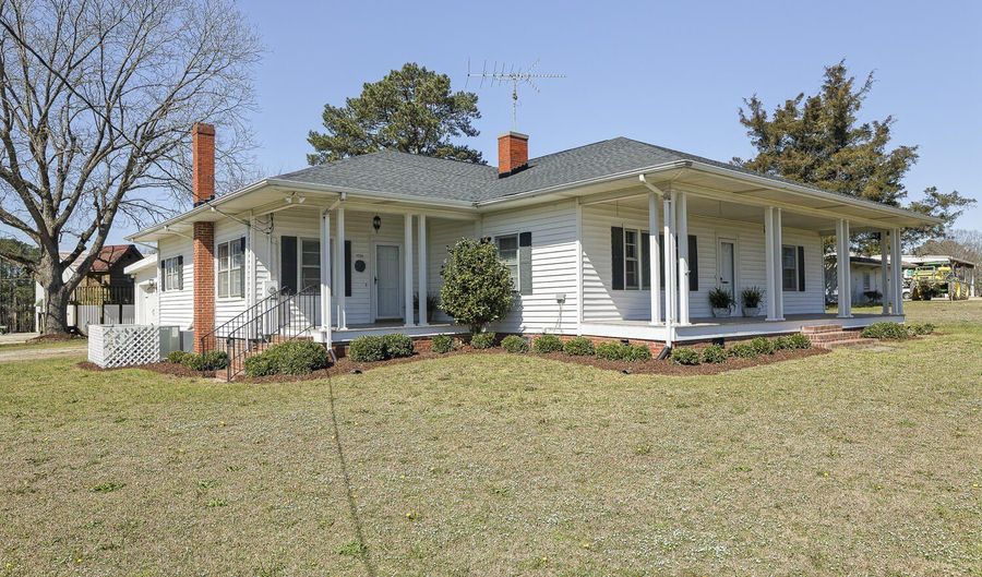 1356 Pearidge Rd, Angier, NC 27501 - 2 Beds, 3 Bath