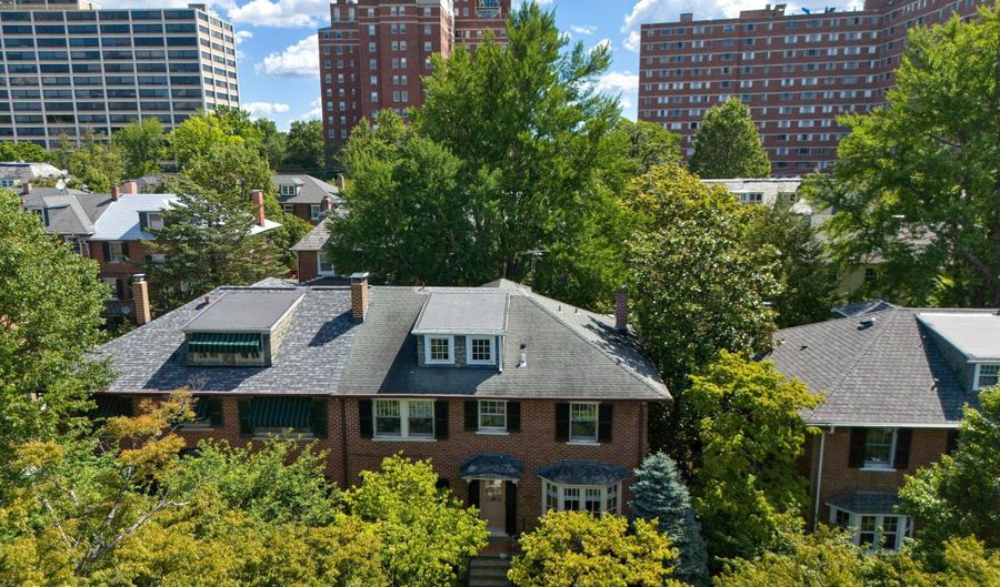 3925 CANTERBURY Rd, Baltimore, MD 21218 - 5 Beds, 4 Bath