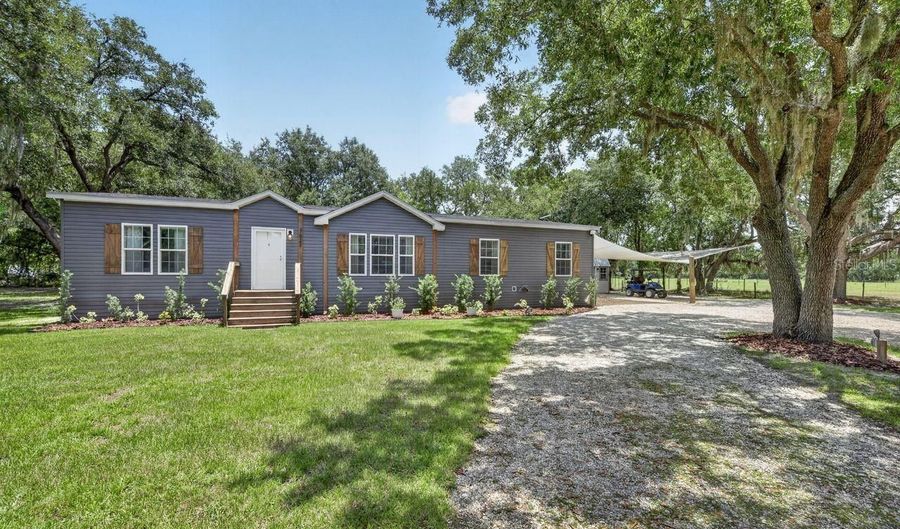7622 SE STEWART Ter, Arcadia, FL 34266 - 3 Beds, 2 Bath