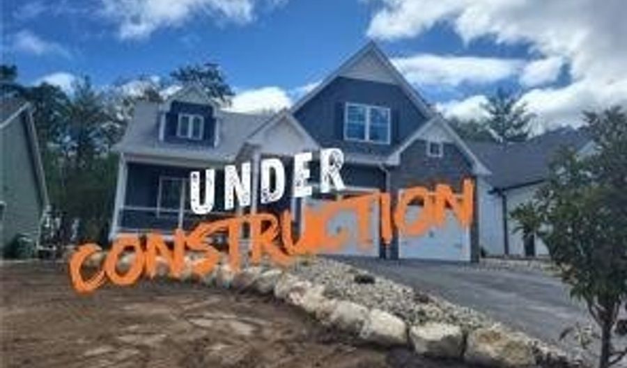 86 Sunset Lake Cir, Coventry, RI 02816 - 2 Beds, 3 Bath
