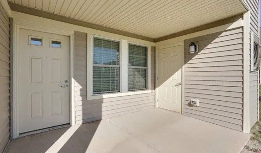 3820 Deer Lakes Dr, Amherst, NY 14228 - 2 Beds, 2 Bath