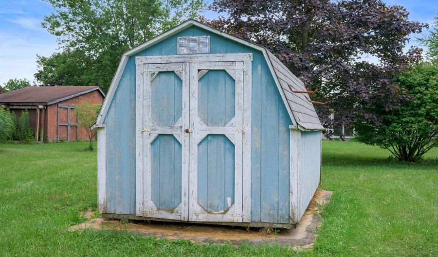 1893 E Downey Ln, Albany, IN 47320 - 3 Beds, 2 Bath