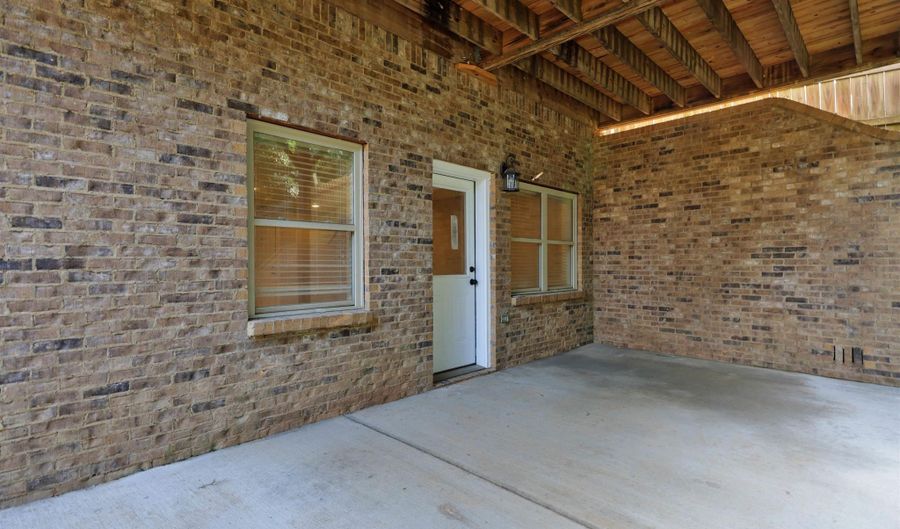 219 MOUNTAIN LAKE Trl, Alabaster, AL 35007 - 4 Beds, 3 Bath