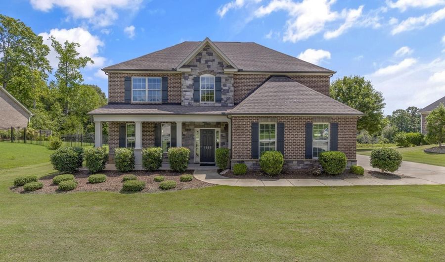 1012 Winmar Dr, Anderson, SC 29621 - 5 Beds, 3 Bath