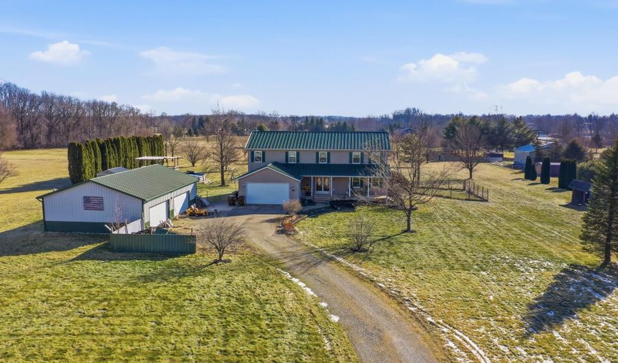 5177 Warvel Rd, Ansonia, OH 45303 - 4 Beds, 3 Bath
