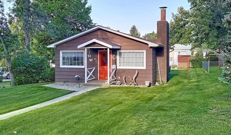 206 Cummings Ave, Buffalo, WY 82834 - 3 Beds, 1 Bath