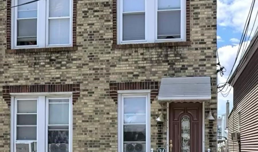 34 W 13TH St, Bayonne, NJ 07002 - 2 Beds, 1 Bath