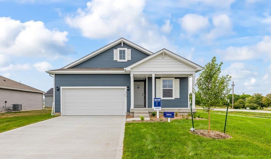 3323 12TH Ave SW, Altoona, IA 50009 - 3 Beds, 2 Bath