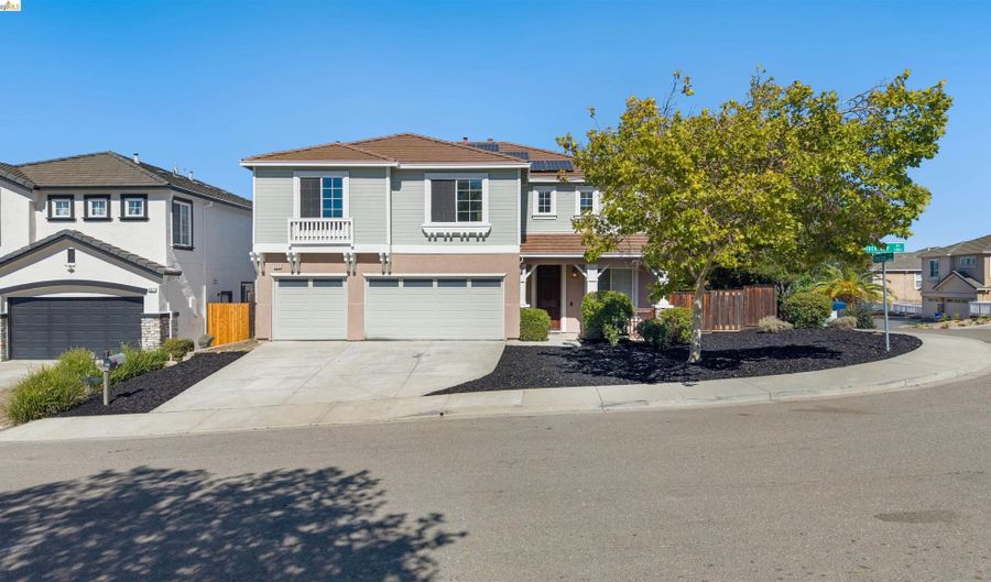 5375 Rockrose Way, Antioch, CA 94531 - 5 Beds, 3 Bath