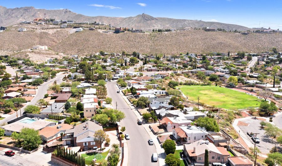 810 MESITA Dr, El Paso, TX 79902 - 2 Beds, 1 Bath