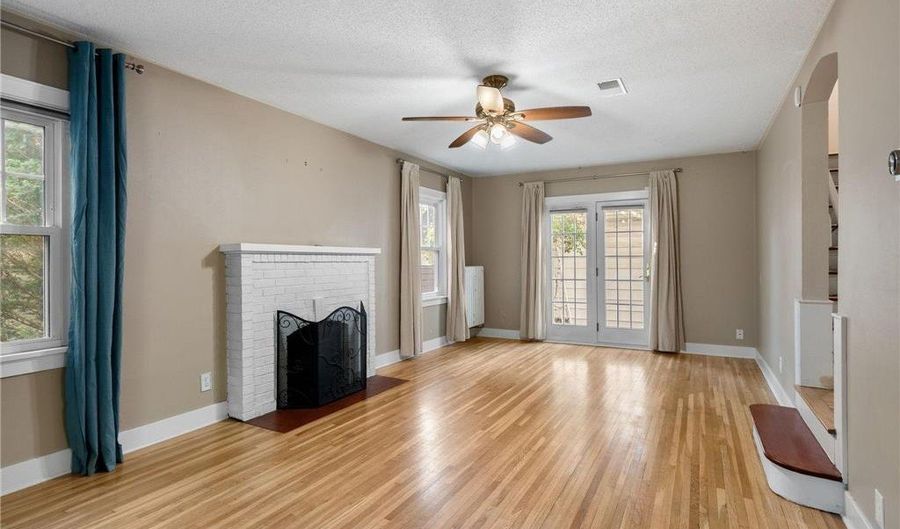 506 6th Ave SW, Austin, MN 55912 - 3 Beds, 2 Bath