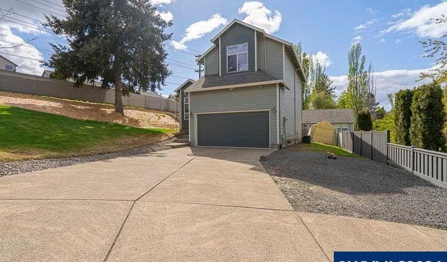 1155 Coventry Ct NW, Salem, OR 97304 - 3 Beds, 3 Bath