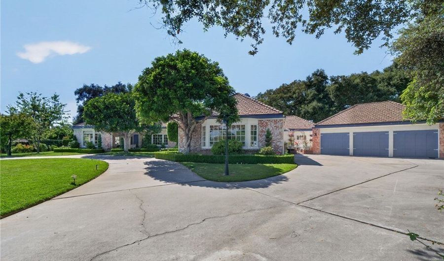 1437 Carmelita Pl, Arcadia, CA 91006 - 5 Beds, 6 Bath