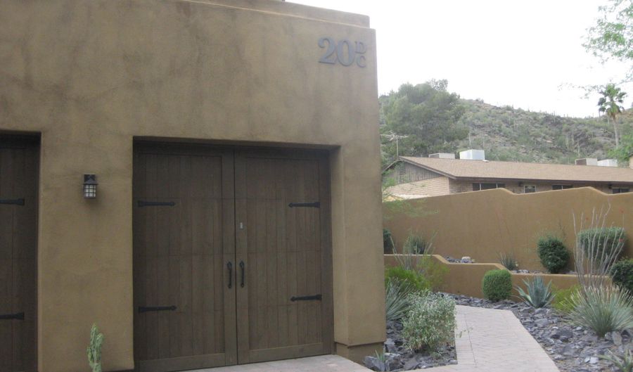 36600 N CAVE CREEK Rd C20, Cave Creek, AZ 85331 - 2 Beds, 2 Bath