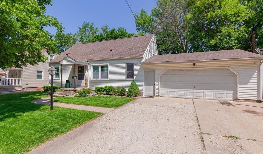 1338 Terrace, Adrian, MI 49221 - 4 Beds, 1 Bath