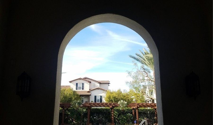 667 S Melrose, Anaheim, CA 92805 - 1 Beds, 1 Bath