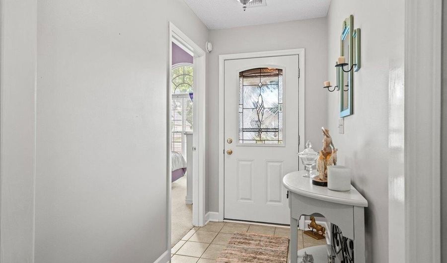 739 Running Creek Ln, Boiling Springs, SC 29316 - 3 Beds, 2 Bath