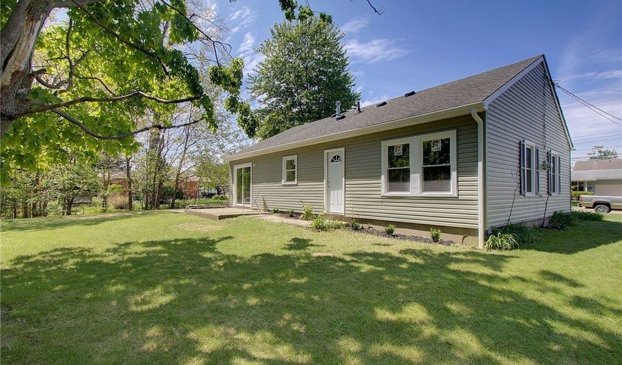 2650 Center Ave, Alliance, OH 44601 - 3 Beds, 1 Bath