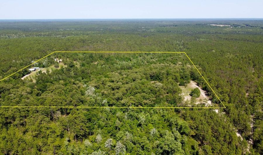 4264 Cleveland, Baker, FL 32531 - 2 Beds, 2 Bath