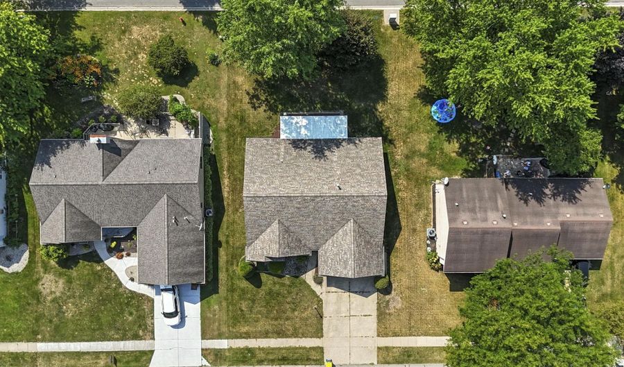 801 Pine Dr, Angola, IN 46703 - 3 Beds, 2 Bath