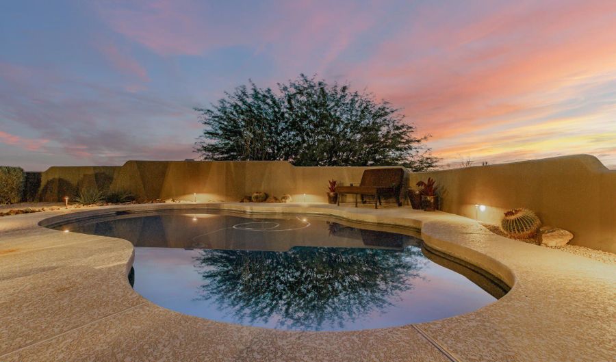 8102 E SERENE St, Carefree, AZ 85377 - 4 Beds, 4 Bath