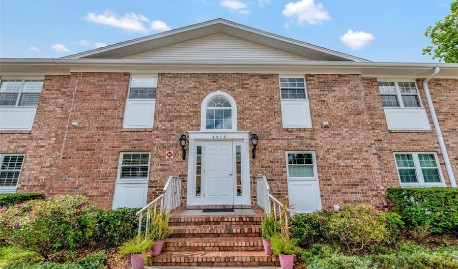 4216 LAKE UNDERHILL Rd 6a2-8, Orlando, FL 32803 - 3 Beds, 2 Bath