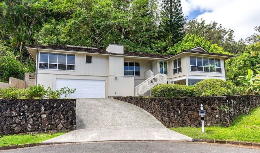 1362 Lopaka Pl, Kailua, HI 96734 - 4 Beds, 3 Bath