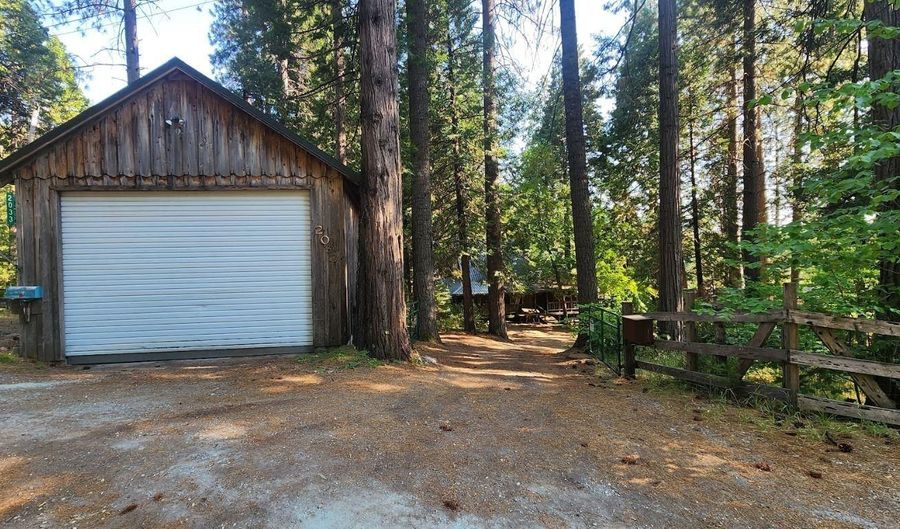 2033 Love Creek Rd, Arnold, CA 95223 - 2 Beds, 2 Bath