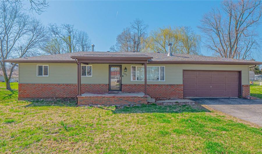 405 Giofre Ave, Maryville, IL 62062 - 3 Beds, 1 Bath