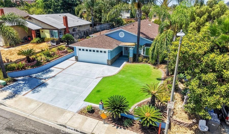 2349 Seasons, Oceanside, CA 92056 - 5 Beds, 3 Bath