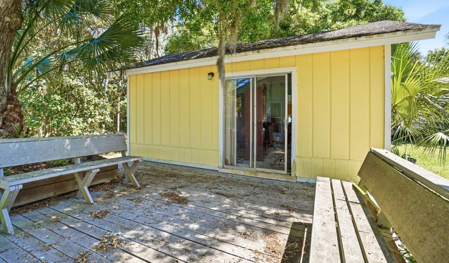 2428 SEMINOLE Rd, Atlantic Beach, FL 32233 - 3 Beds, 3 Bath