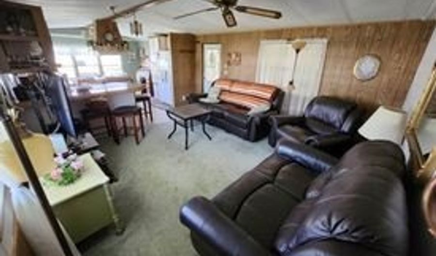 37047 Derek Dr, Avon Park, FL 33825 - 2 Beds, 2 Bath