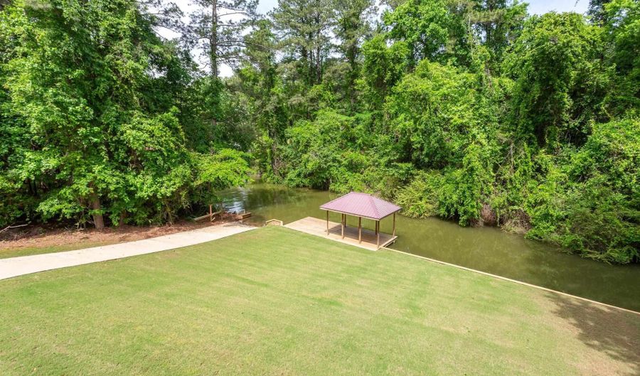 215 DAVIS ACRES Dr, Alpine, AL 35014 - 4 Beds, 3 Bath