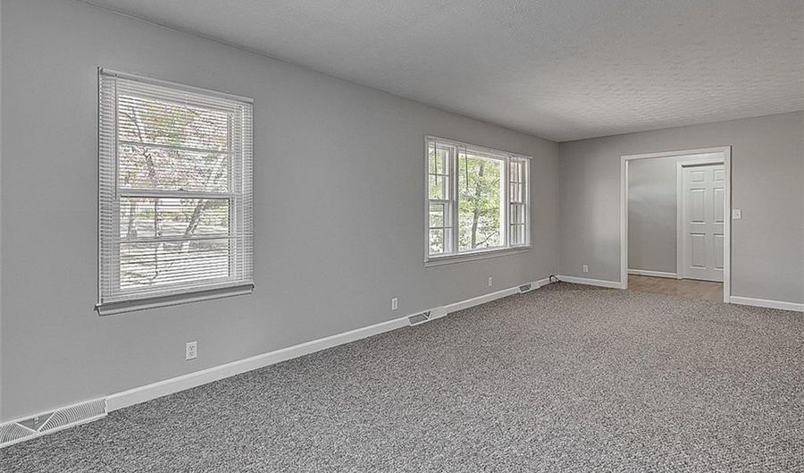 223 McLaurin Dr, Asheboro, NC 27203 - 3 Beds, 3 Bath