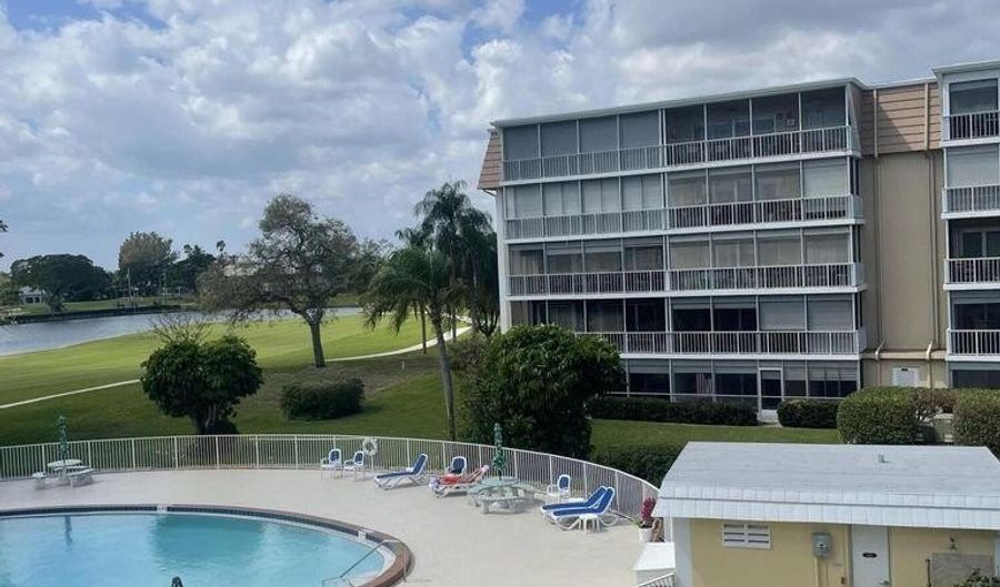 250 John F Kennedy Dr 308, Atlantis, FL 33462 - 3 Beds, 2 Bath