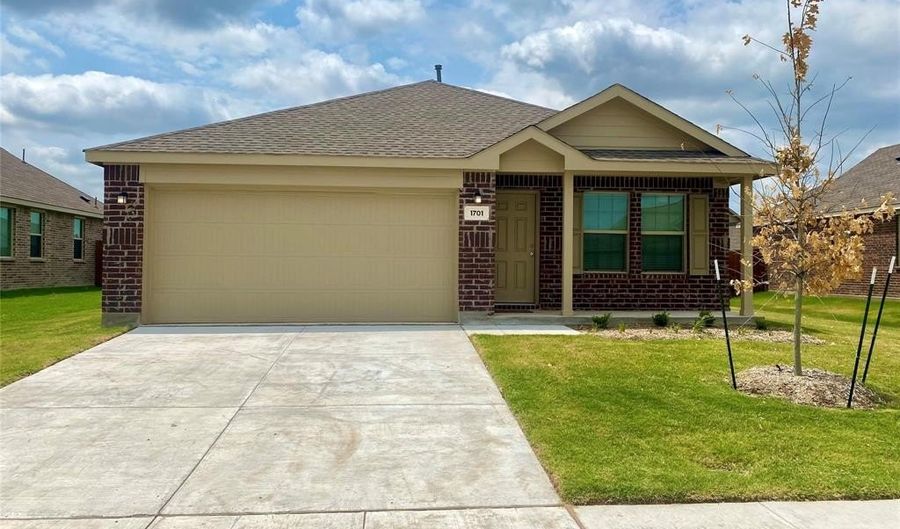 1701 Madison Dr, Anna, TX 75409 - 3 Beds, 2 Bath