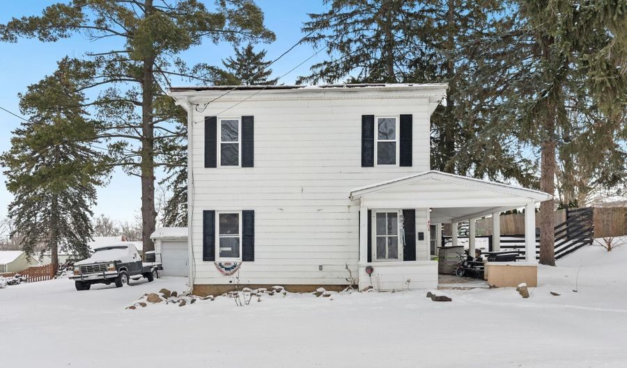 404 N Martha St, Angola, IN 46703 - 4 Beds, 2 Bath